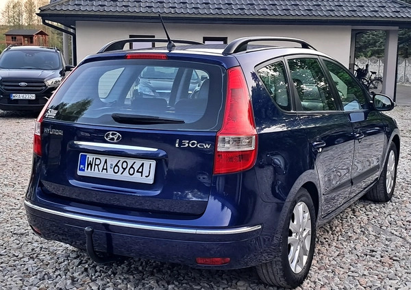 Hyundai I30 cena 19900 przebieg: 167000, rok produkcji 2010 z Radom małe 172